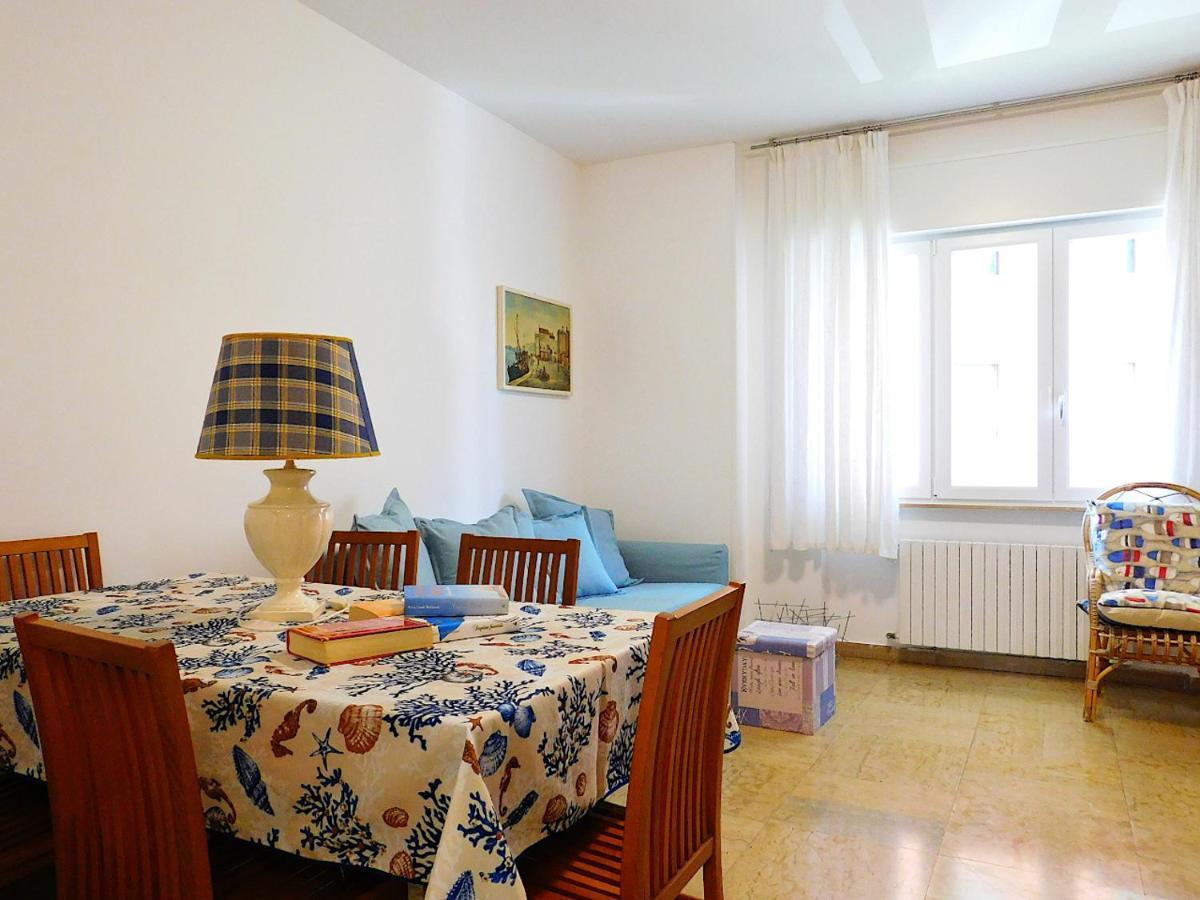 Fantastico Appartamento In Centro, Levanto Bagian luar foto